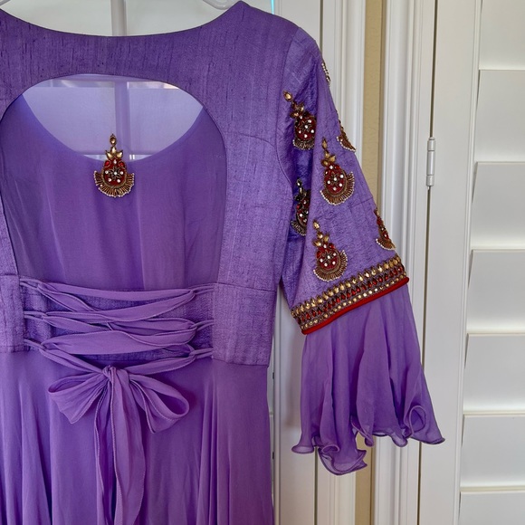 Pure georgette & rawsilk Indian designer LONG GOWN with Kundan work & long ghera - Picture 9 of 12